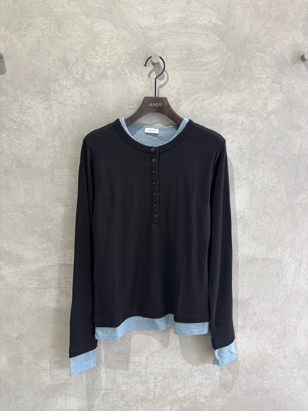 【予約販売】レイヤード調ヘンリーネック／le vent souffle