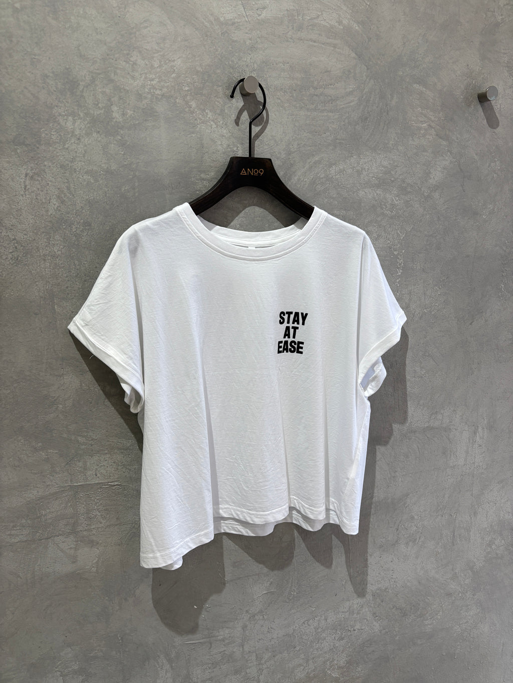 コンパクトプリントTシャツ／Dignite collier