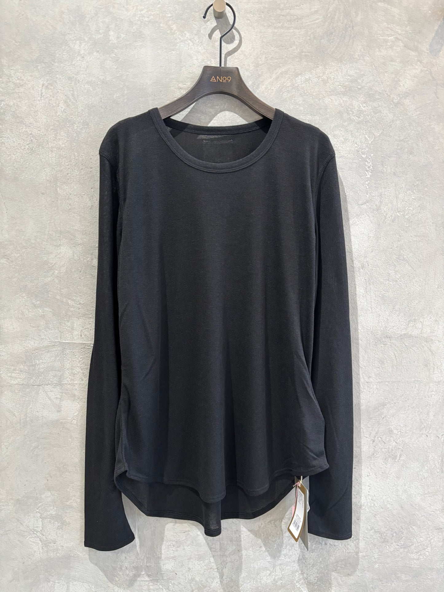 シアーロングスリーブ／Anna Kerry