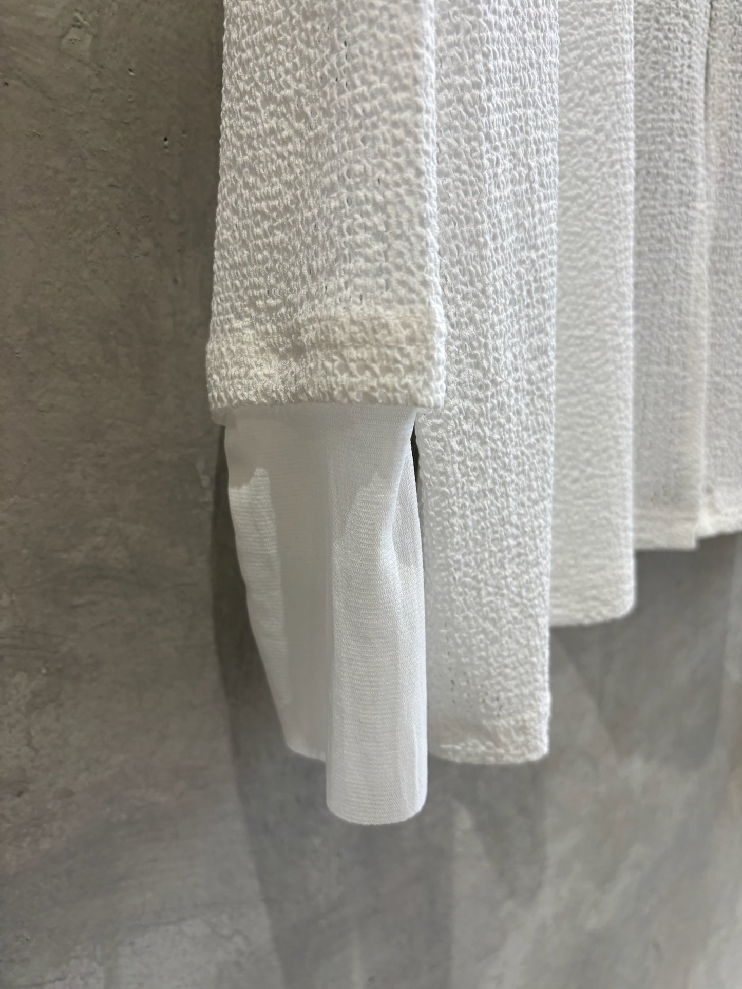 チュールコンビフロントトップス／CYAN tokyo