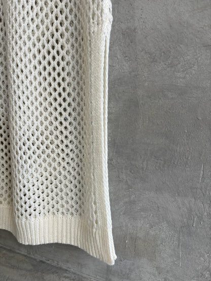 バックオープンメッシュニットワンピース／LHELBIE