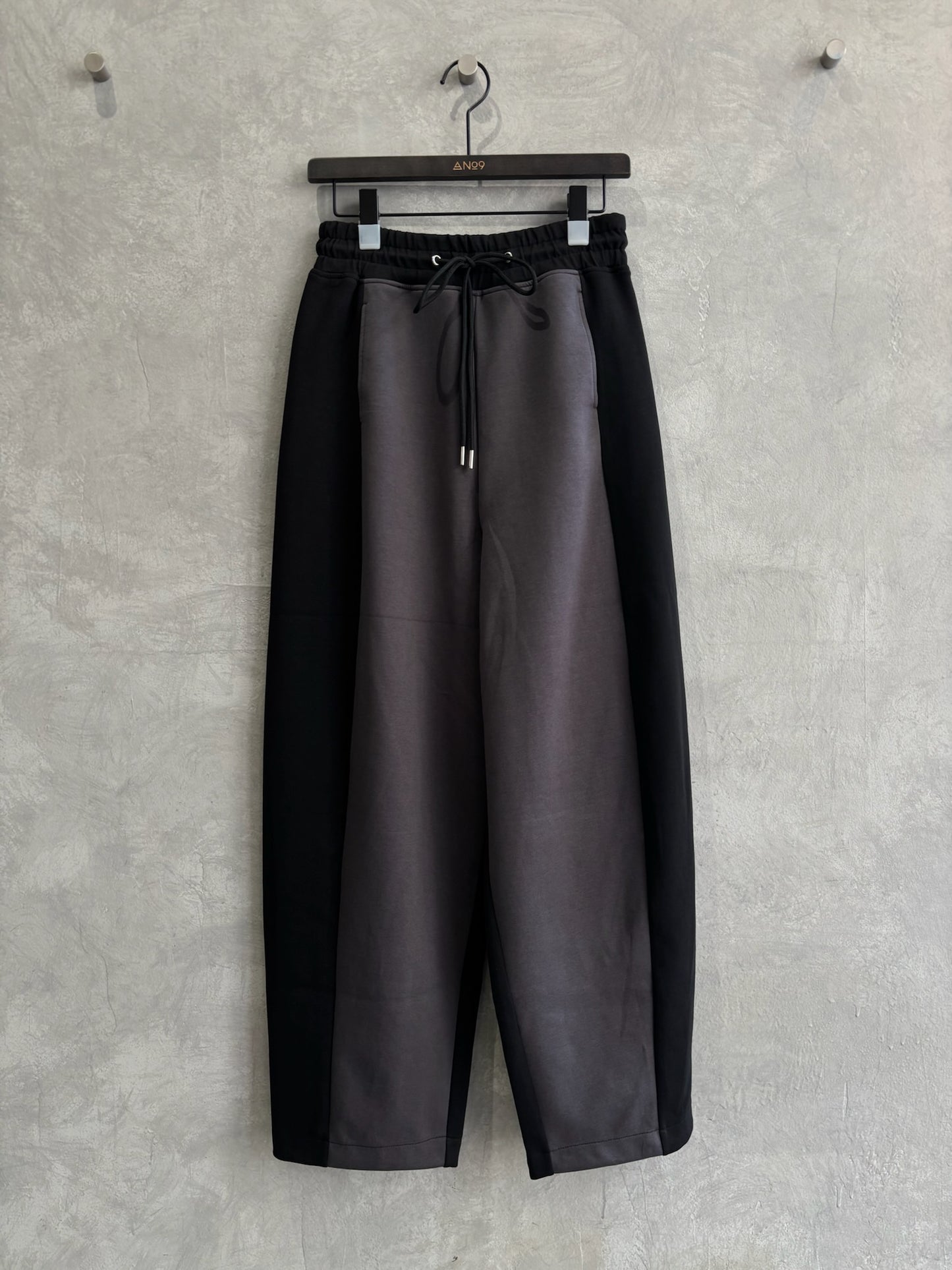 【再入荷】ポンチバイカラーパンツ／palm RICHE