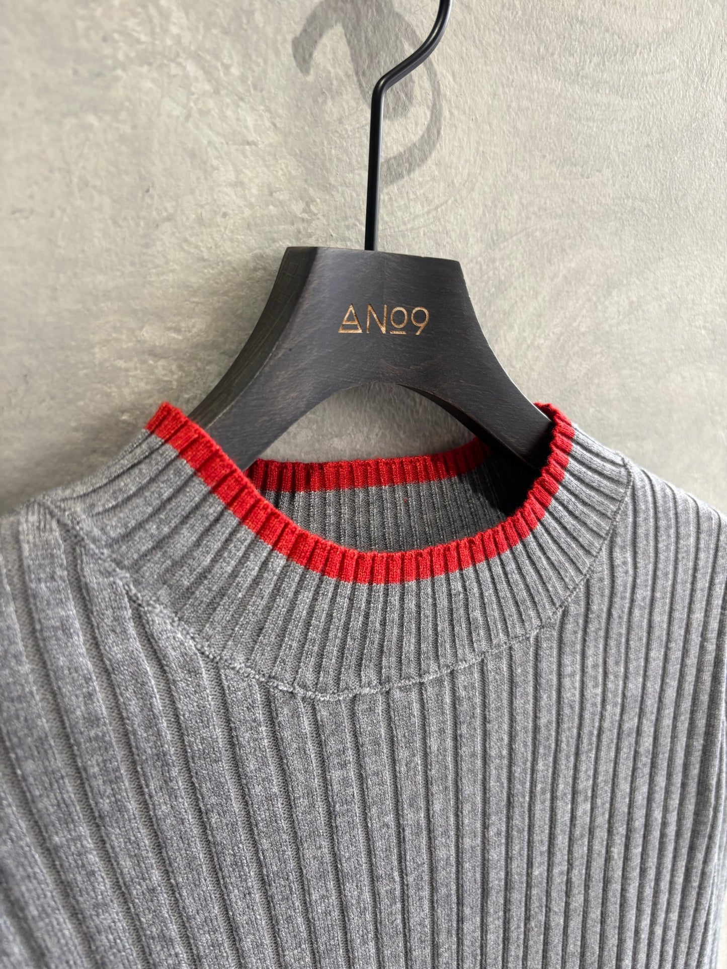 【再入荷】3カラー配色リブニット／LHELBIE