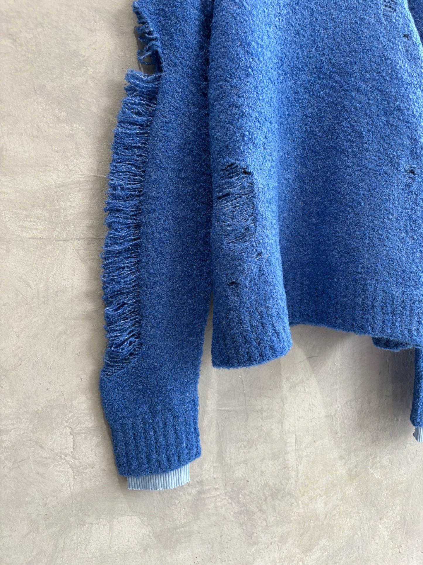 ループヤーンダメージニット／HCAE