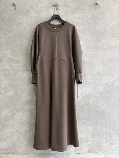 【再入荷】ドルマン切替ワンピース／Dignite collier