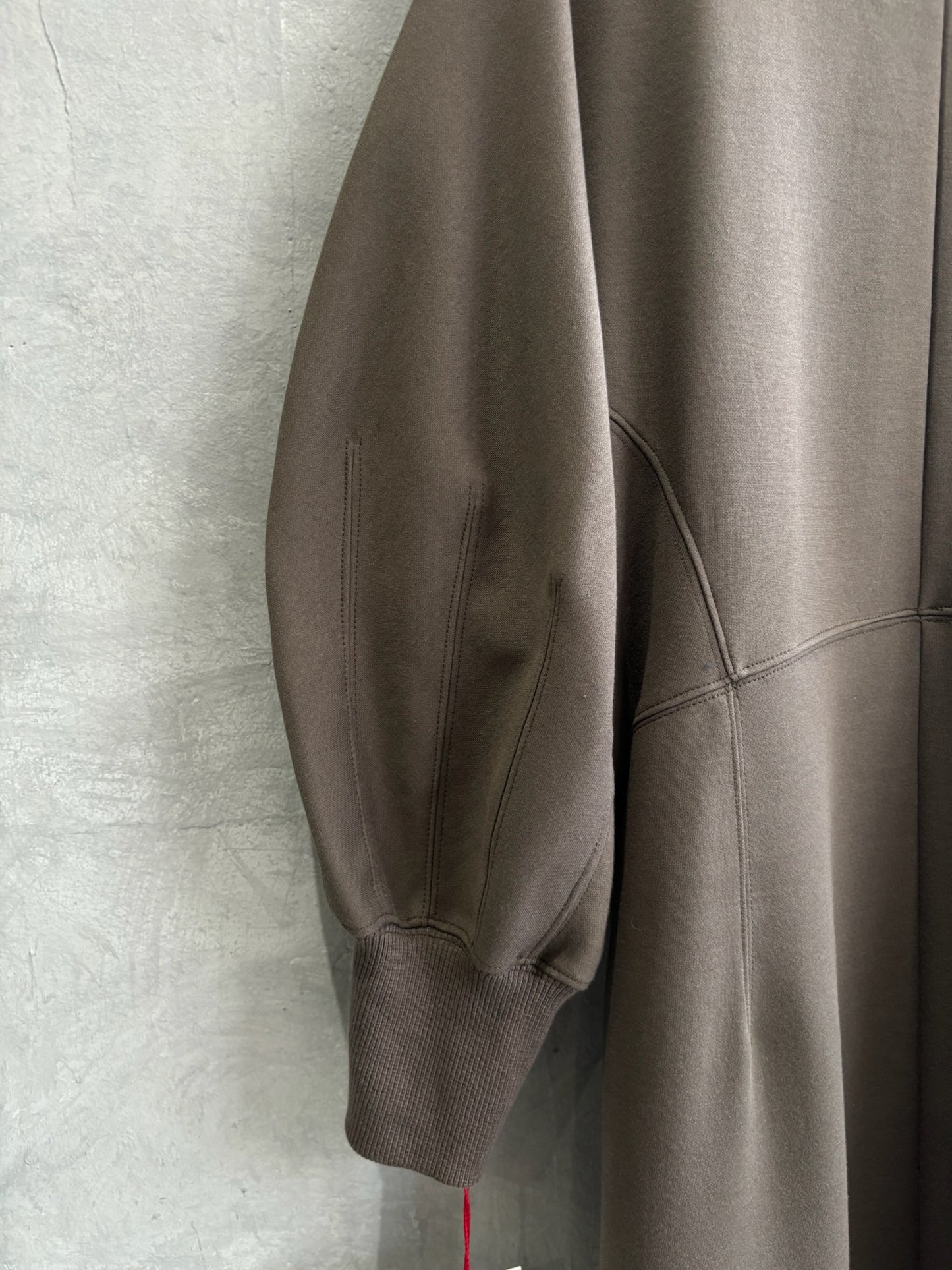 【再入荷】ドルマン切替ワンピース／Dignite collier