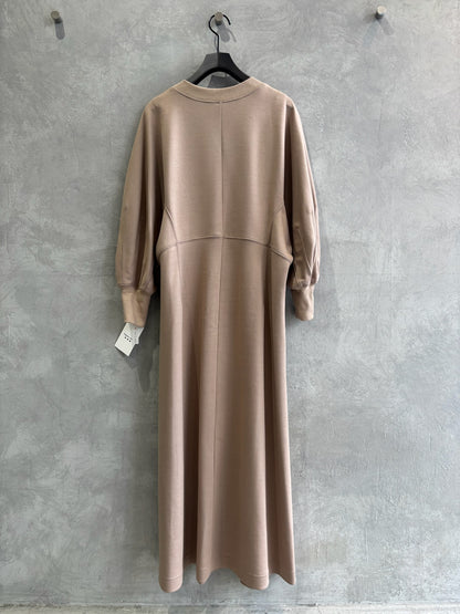 【再入荷】ドルマン切替ワンピース／Dignite collier