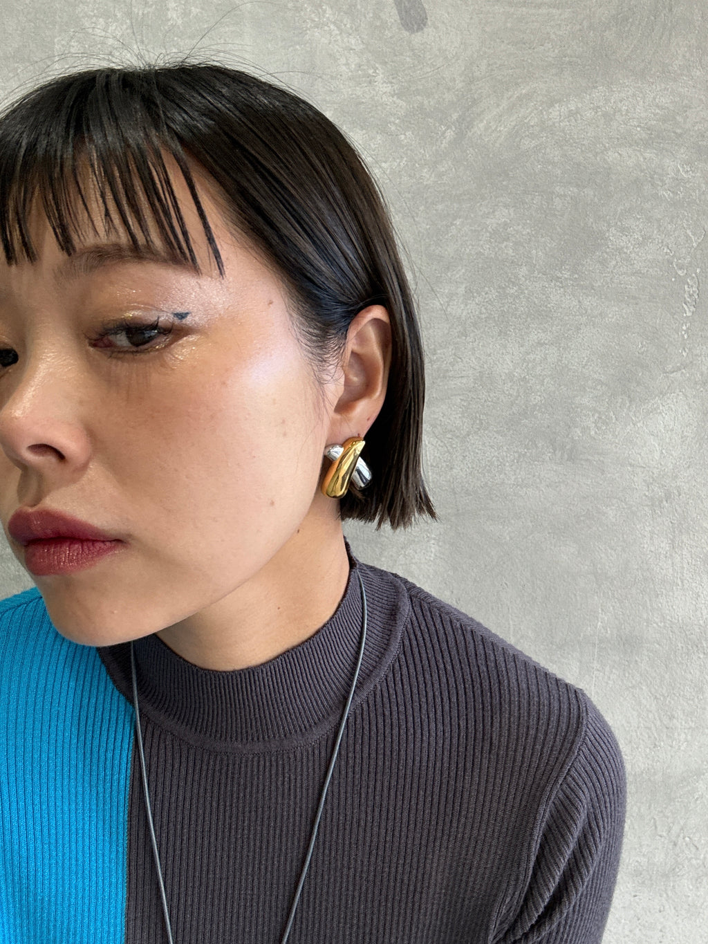 ミックスクロスピアス／No.9／BUYING series／MNMS