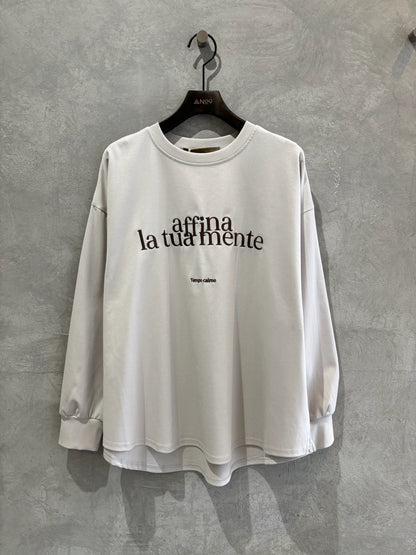 刺繍ロゴカットソー／Anna Kerry