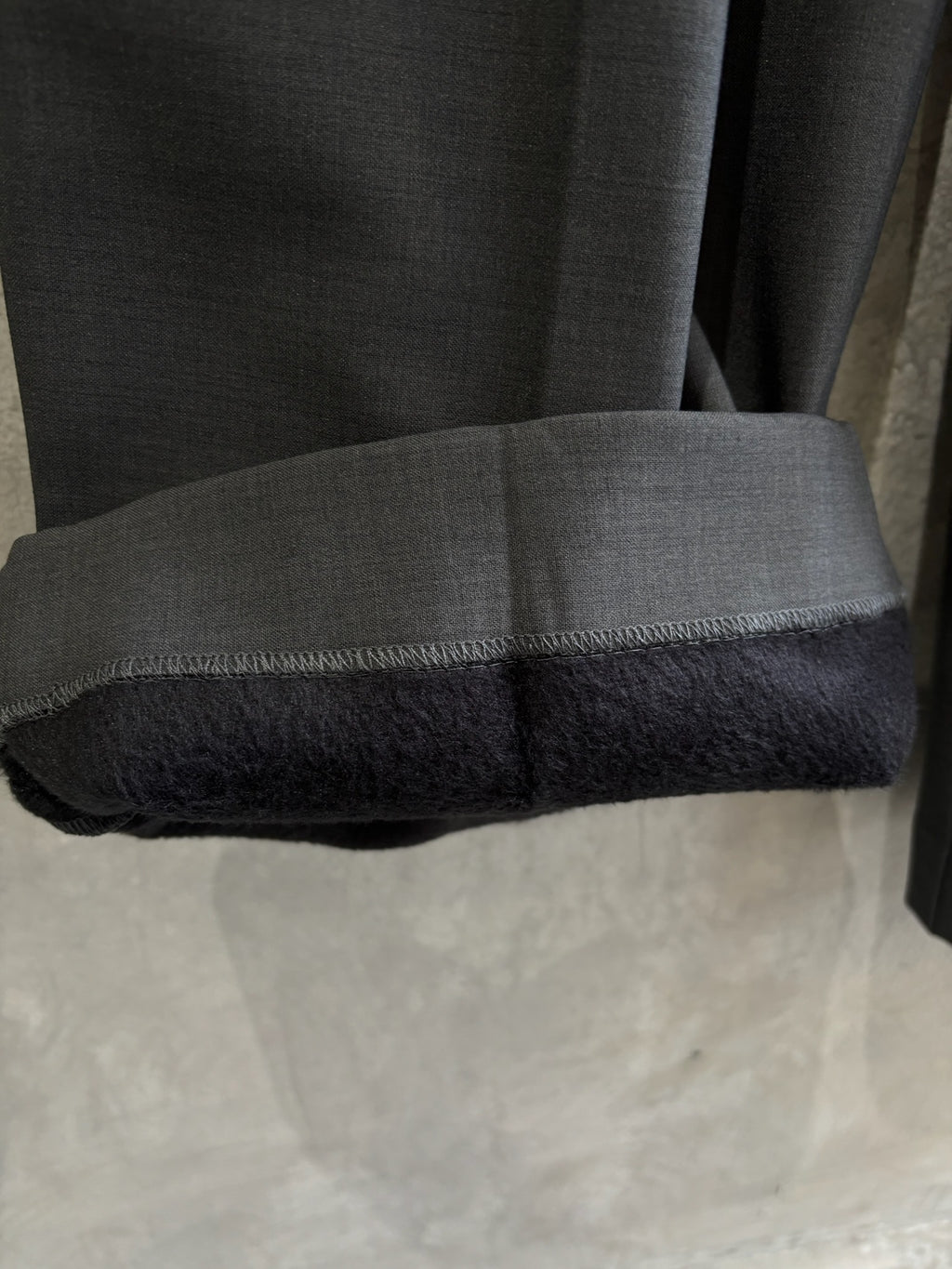 裏起毛タックワイドパンツ／Dignite collier