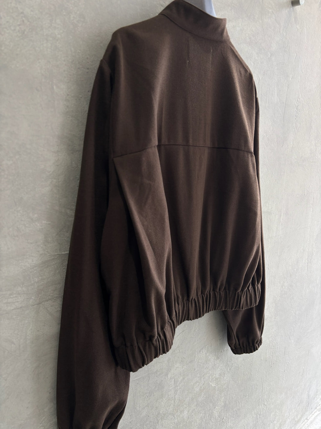 ワイドスリーブウーリーショートブルゾン／CYAN tokyo