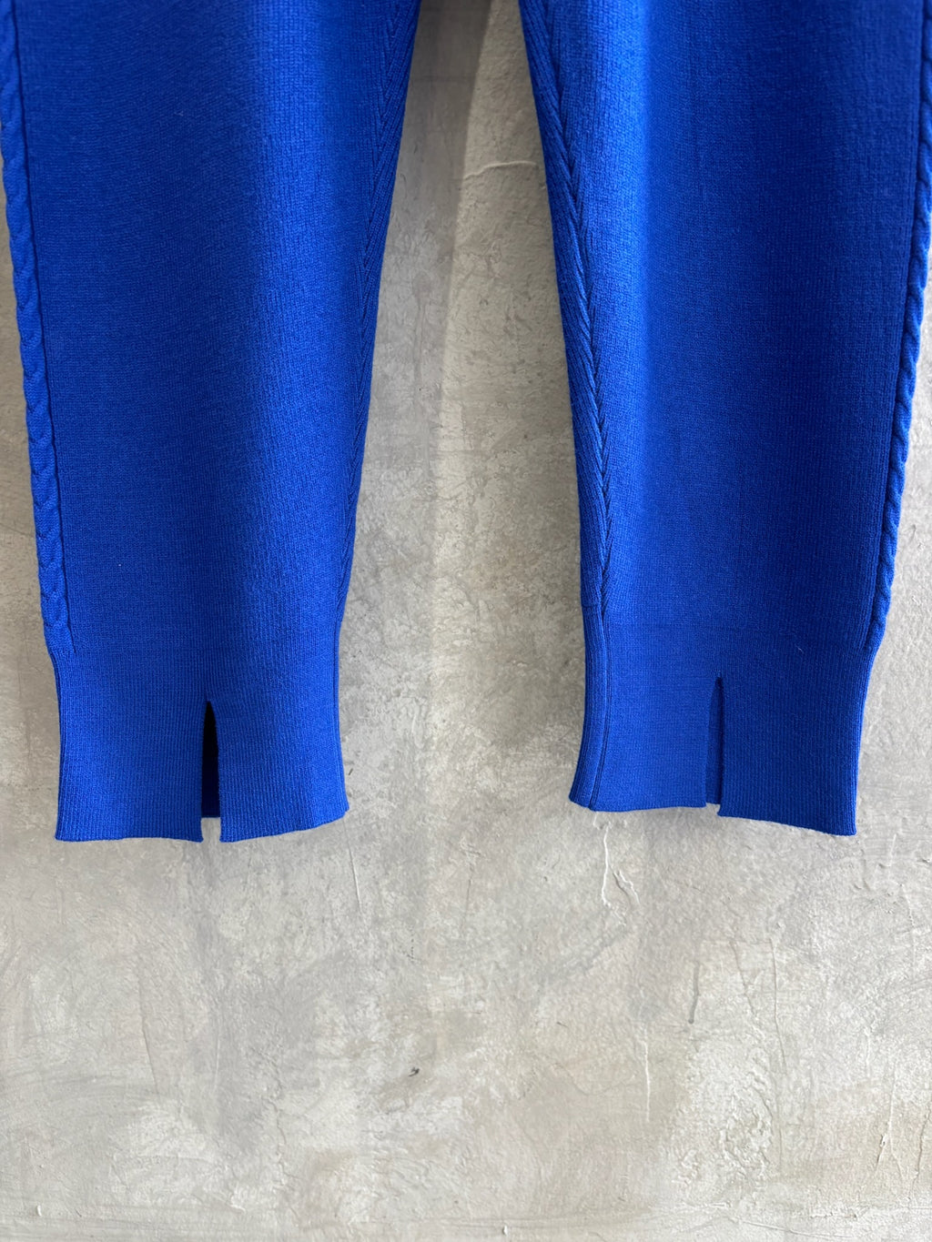 ケーブルラインニットジョガーパンツ／CYAN tokyo