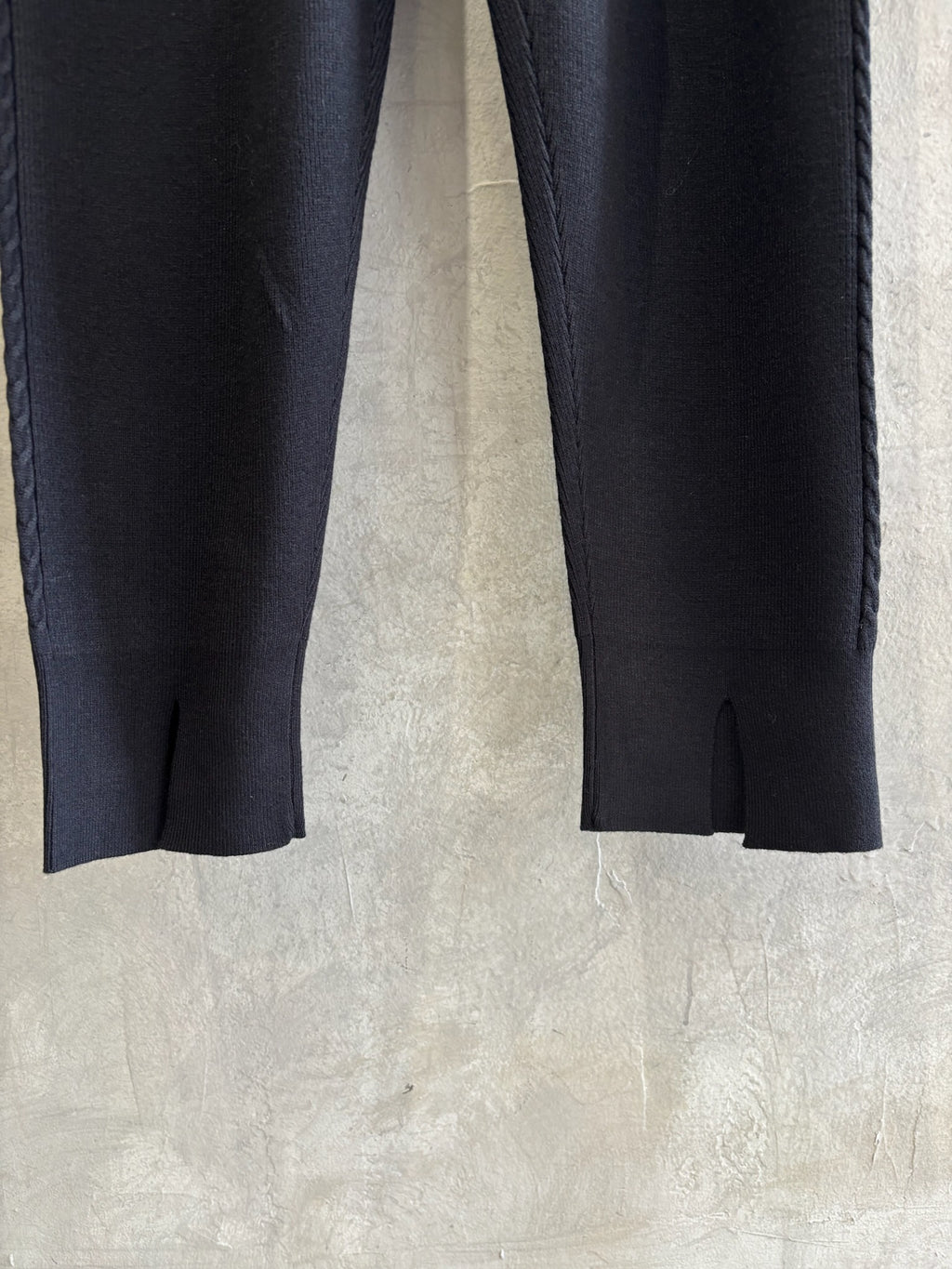 ケーブルラインニットジョガーパンツ／CYAN tokyo