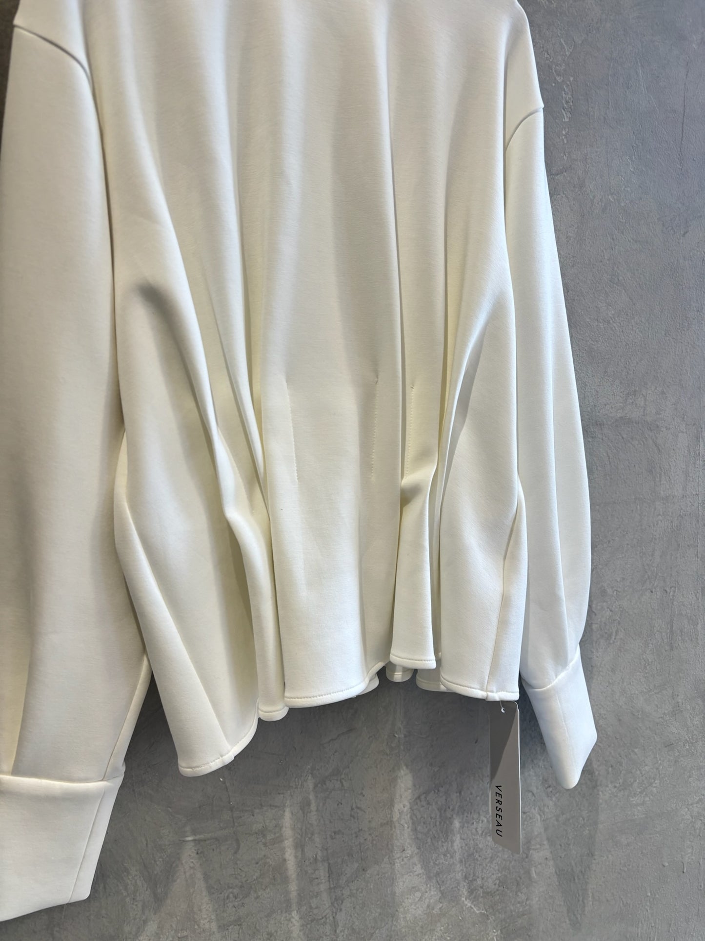 フォールドフォームトップ／VERSEAU