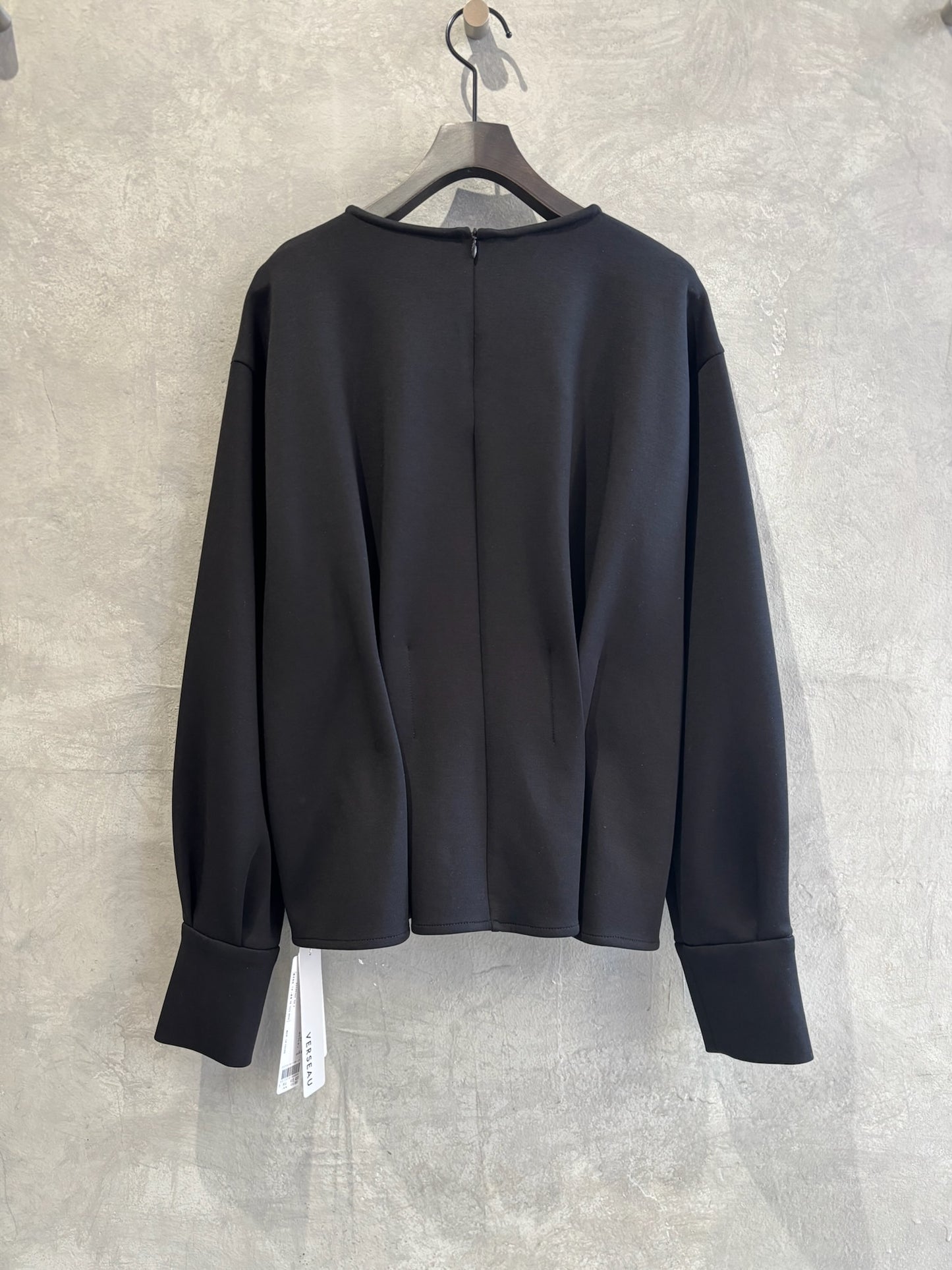 フォールドフォームトップ／VERSEAU