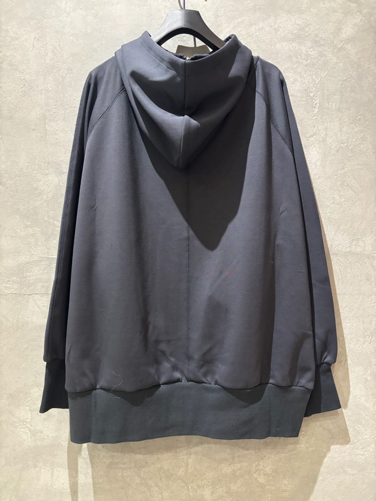 ジップアップロングパーカー