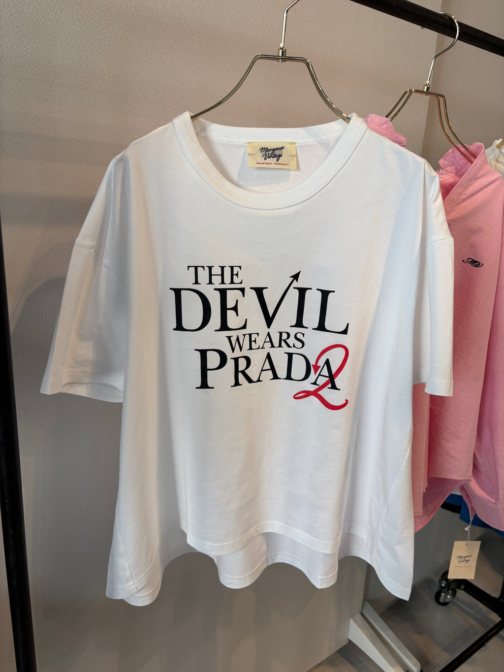 【予約⚡︎販売】THE DEVIL WEARS PRADA 2 TEE／MG CT - 27033 - S／MARGAUX VINTAGE／2027 PRE SPRING COLLECTION