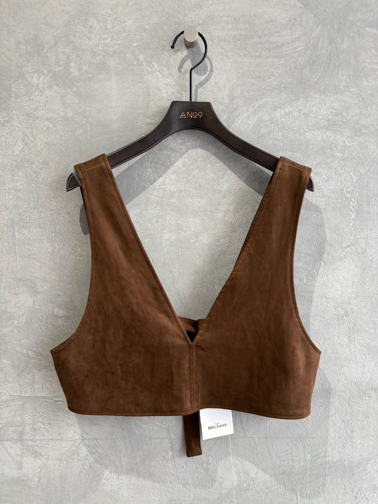 ECOスウェードベスチェ／8613701／LE MÉLANGE