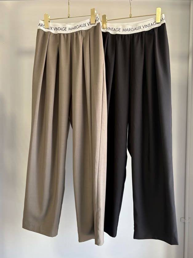 受付終了【予約⚡︎販売】ロゴウエストタックパンツ／MG PT-26089-A／MARGAUX VINTAGE／2026 AW＃1