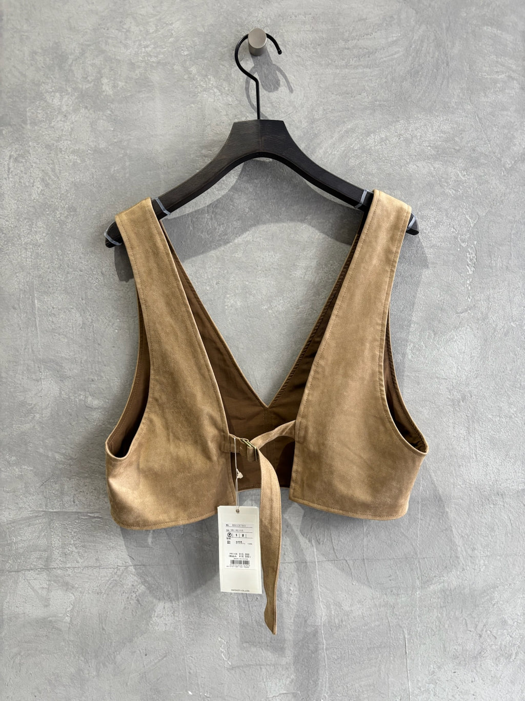 ECOスウェードベスチェ／8613701／LE MÉLANGE